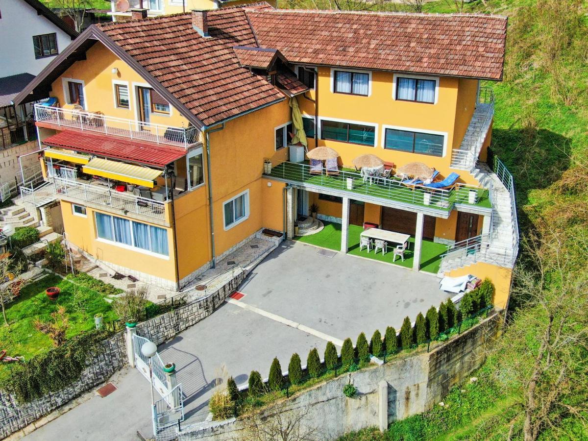 Lola'S House Hotel Jajce Eksteriør billede